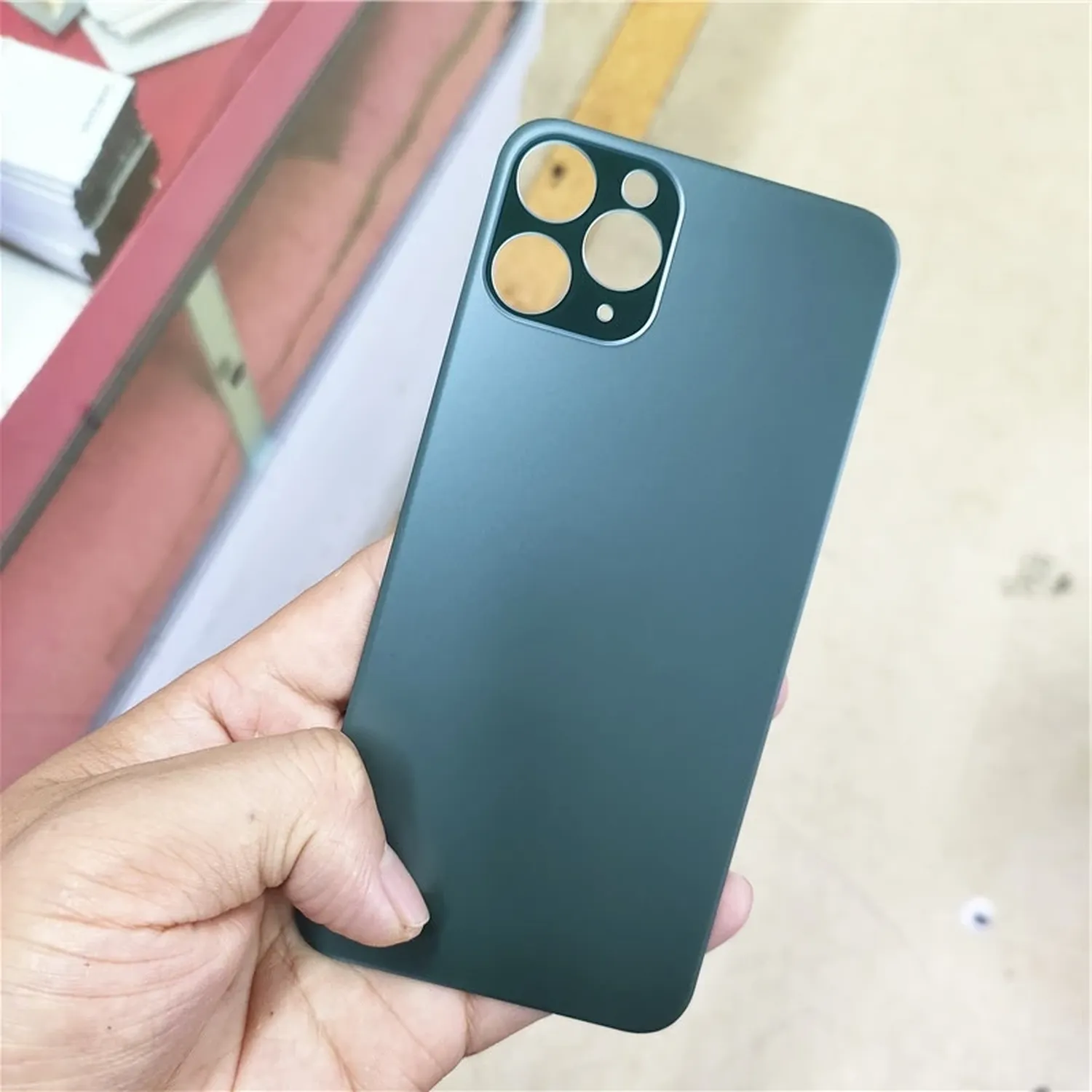 Задняя стекло iphone 11 pro max. Айфон 11 Промакс Green. Iphone 11 Pro Max. Айфон 12 Промакс зеленый. Iphone 11 Pro Max 256gb Green.