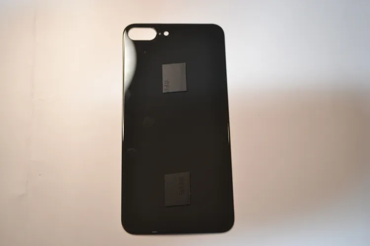 Задняя крышка из стекла iPhone 8 Plus (черная)